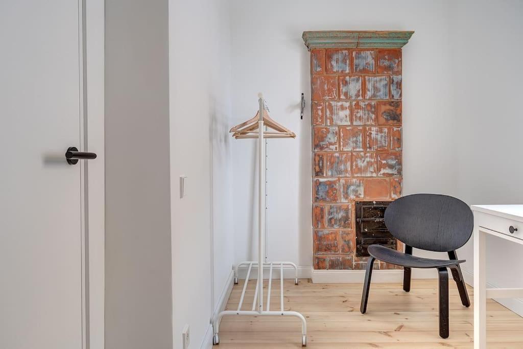 Spacious 2-Bedroom Flat In Old Town By Urban Rent Vilnius Exterior foto