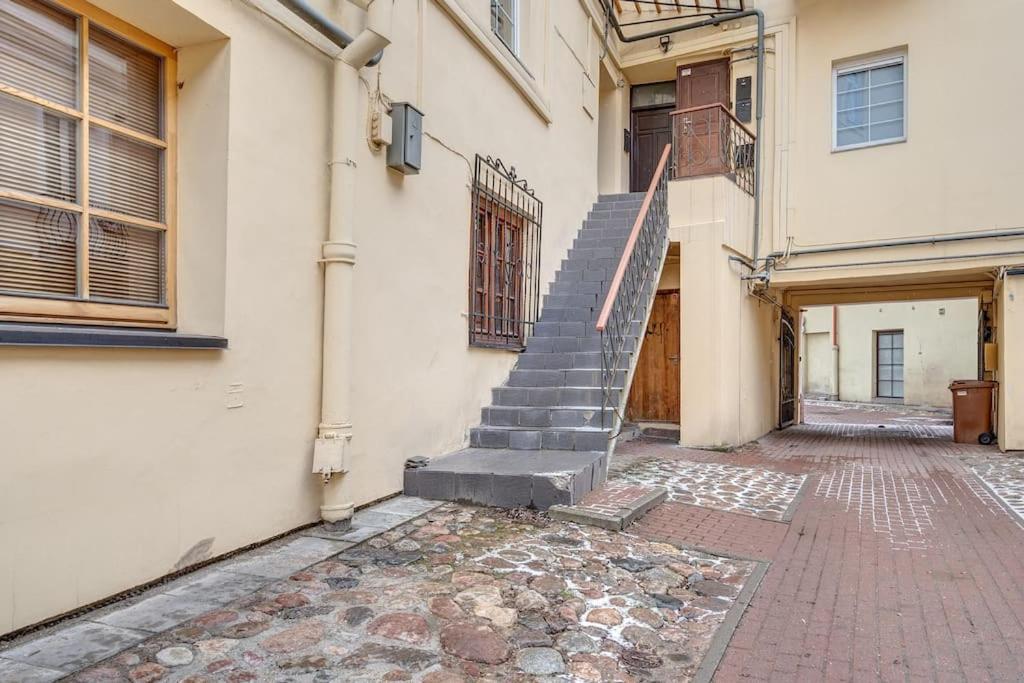 Spacious 2-Bedroom Flat In Old Town By Urban Rent Vilnius Exterior foto