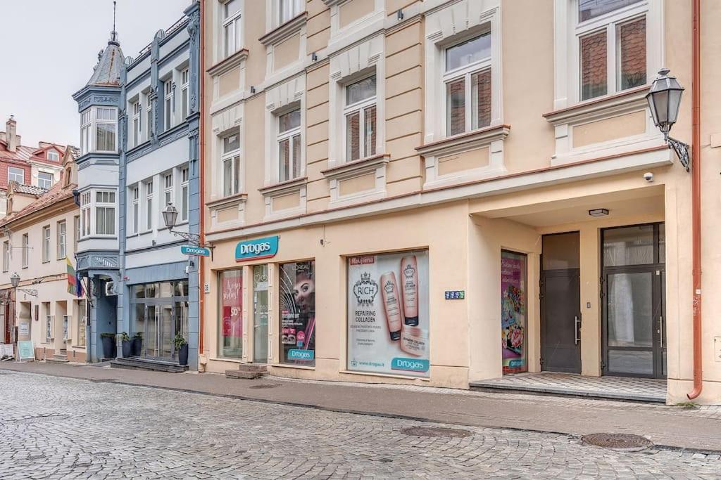 Spacious 2-Bedroom Flat In Old Town By Urban Rent Vilnius Exterior foto