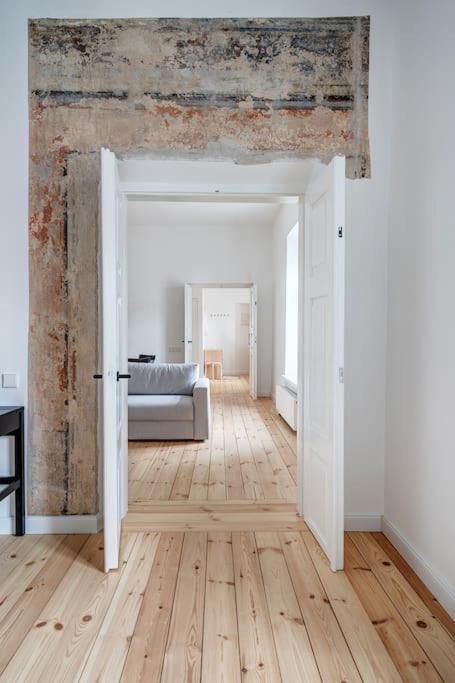 Spacious 2-Bedroom Flat In Old Town By Urban Rent Vilnius Exterior foto