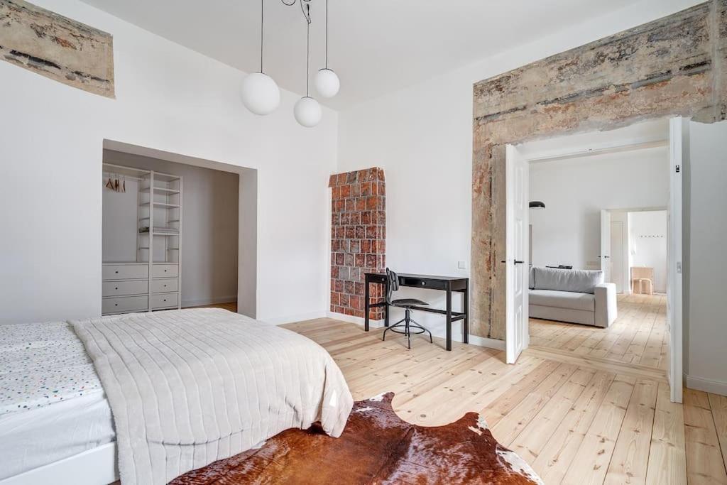 Spacious 2-Bedroom Flat In Old Town By Urban Rent Vilnius Exterior foto
